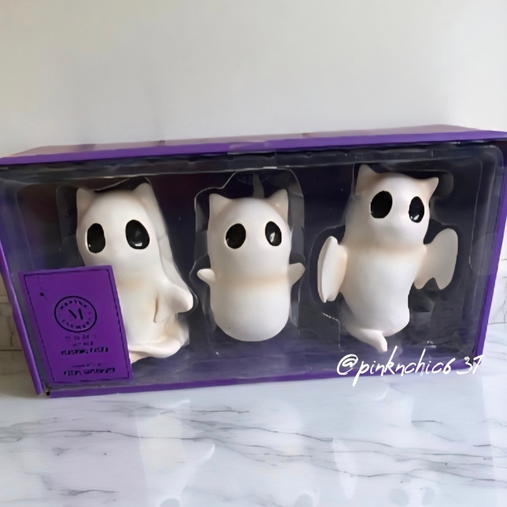 Martha Stewart Cat Ghosts Halloween Figurine Set